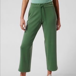 Athleta Seasoft Straight Pant